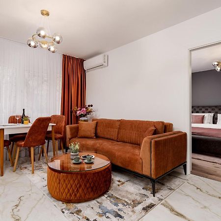 Cooper And Wood Elegance Orizont Galleries 부쿠레슈티 외부 사진